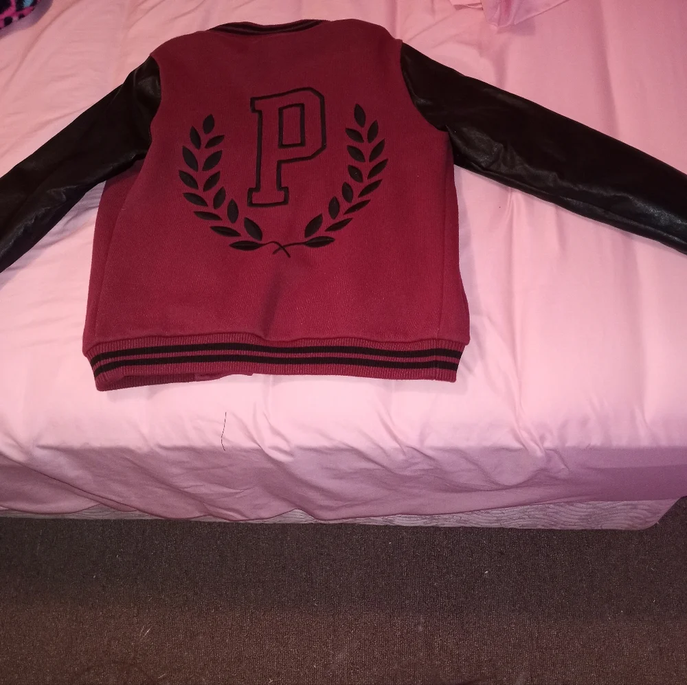 Victoria's Secret Pink jacket size Xs! Super cute - Picture 5 of 5